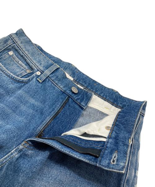 BURBERRY（バーバリー）BURBERRY (バーバリー) サイドロゴ ストレートデニムパンツ インディゴ サイズ:７６㎝（W30)の古着・服飾アイテム