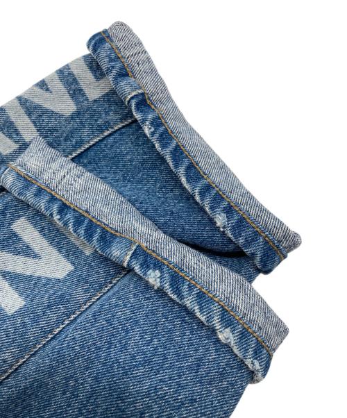 BURBERRY（バーバリー）BURBERRY (バーバリー) サイドロゴ ストレートデニムパンツ インディゴ サイズ:７６㎝（W30)の古着・服飾アイテム