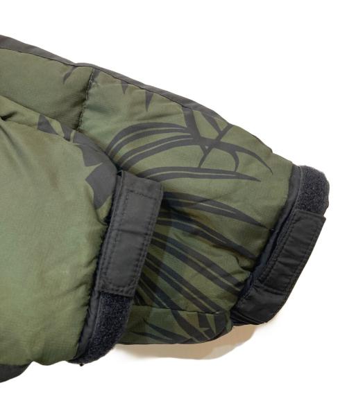 BEDWIN &THE HEARTBREAKERS（ベドウィンアンドザ ハートブレイカーズ）BEDWIN &THE HEARTBREAKERS (ベドウィンアンドザ ハートブレイカーズ) QUINE アロハ柄 ダウンジャケット カーキ サイズ:3の古着・服飾アイテム