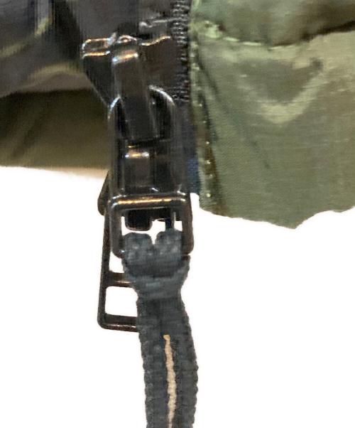 BEDWIN &THE HEARTBREAKERS（ベドウィンアンドザ ハートブレイカーズ）BEDWIN &THE HEARTBREAKERS (ベドウィンアンドザ ハートブレイカーズ) QUINE アロハ柄 ダウンジャケット カーキ サイズ:3の古着・服飾アイテム