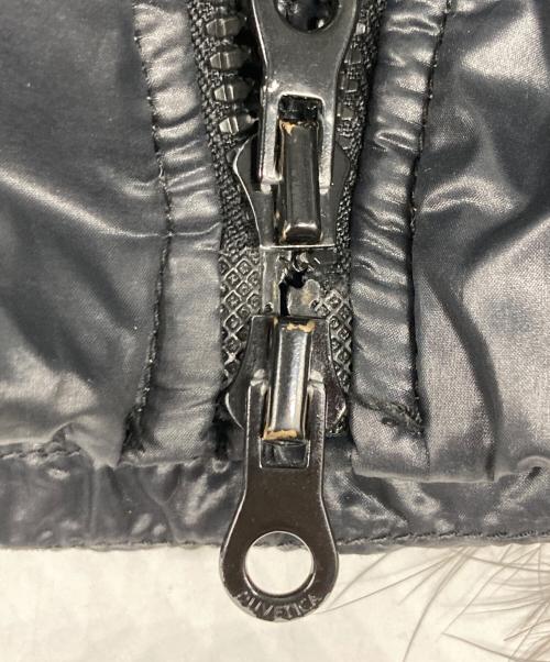 DUVETICA（デュベティカ）DUVETICA (デュベティカ) ファー付ダウンコート ネイビー サイズ:40の古着・服飾アイテム