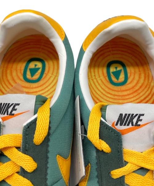 NIKE（ナイキ）NIKE (ナイキ) OREGON WAFFLE ローカットスニーカー GREENSTONE/PRO GOLD サイズ:28.5㎝ 未使用品の古着・服飾アイテム
