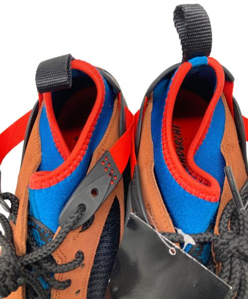 NIKE（ナイキ）NIKE (ナイキ) AIR REVADERCHI ミッドカットスニーカー ネイビー×レッド サイズ:28.5㎝ 未使用品の古着・服飾アイテム