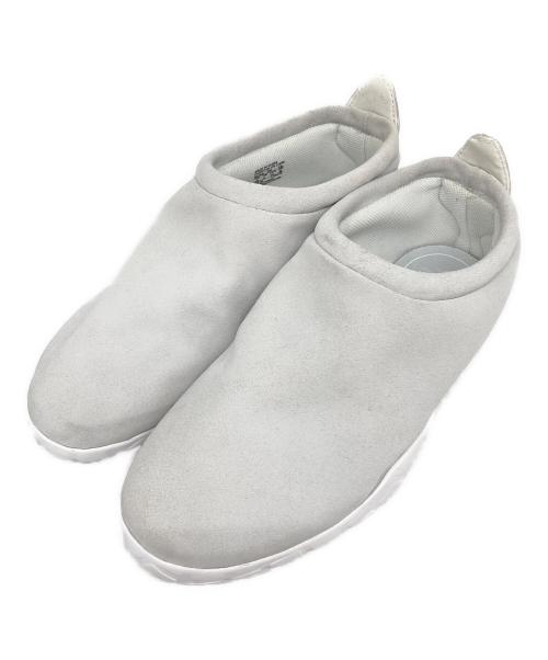 NIKE（ナイキ）NIKE (ナイキ) AIR MOC ULTRA ローカットスニーカー(エア モック ウルトラ) OFF WHITE/BLUE TINT- サイズ:28の古着・服飾アイテム