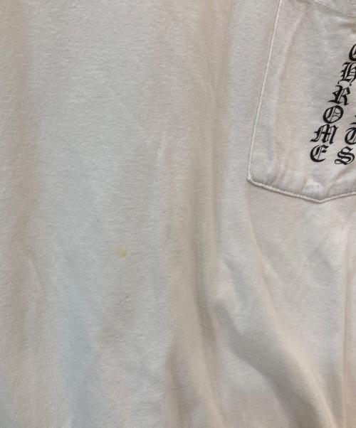 CHROME HEARTS（クロムハーツ）CHROME HEARTS (クロムハーツ) スクロールラベル ポケットTシャツ ホワイト サイズ:Lの古着・服飾アイテム