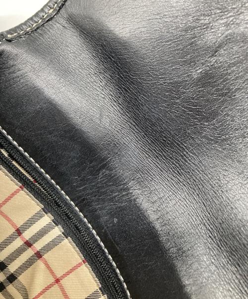 BURBERRY（バーバリー）BURBERRY (バーバリー) 裏地ノヴァチェック ショルダーバッグ ブラック サイズ:なしの古着・服飾アイテム