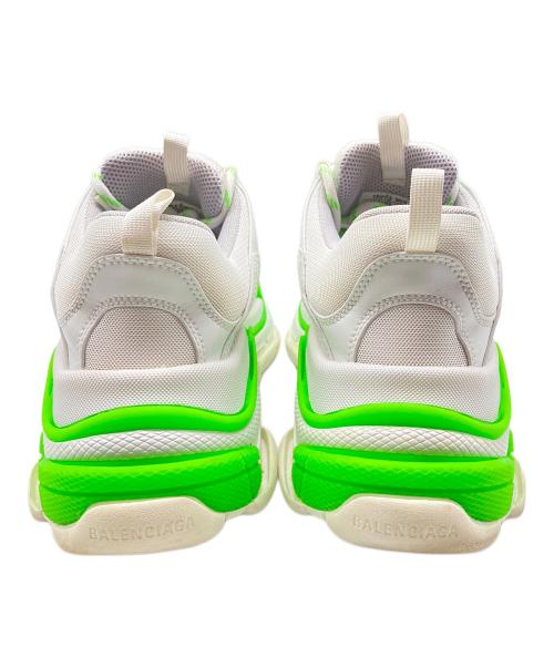 BALENCIAGA（バレンシアガ）BALENCIAGA (バレンシアガ) TRIPLE S スニーカー ホワイト×グリーン サイズ:27㎝の古着・服飾アイテム