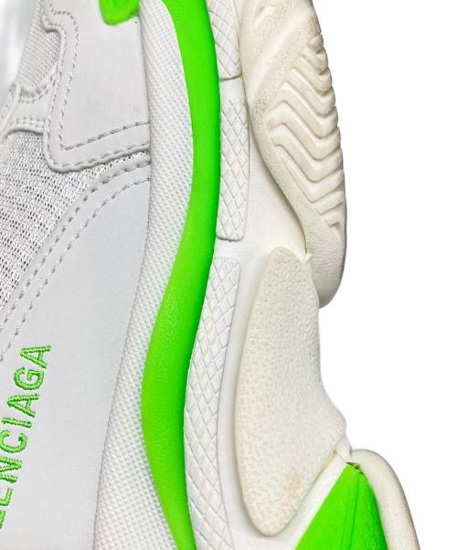 BALENCIAGA（バレンシアガ）BALENCIAGA (バレンシアガ) TRIPLE S スニーカー ホワイト×グリーン サイズ:27㎝の古着・服飾アイテム