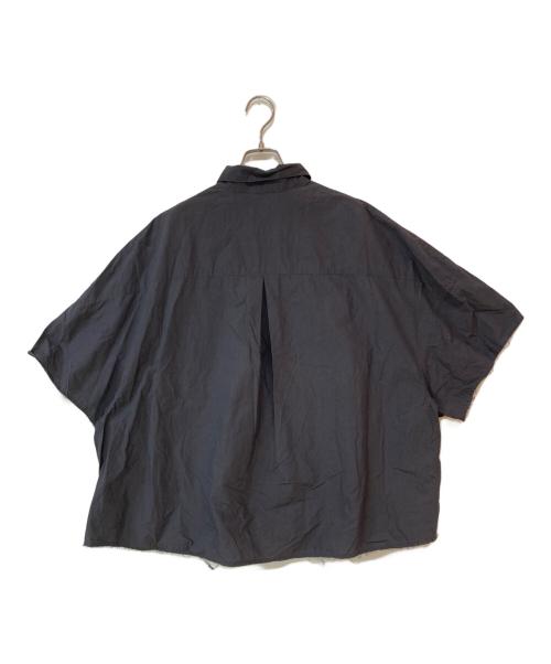 THE JEAN PIERRE（ジャンピエール）THE JEAN PIERRE (ジャンピエール) カットオフショートスリーブシャツ グレー サイズ:0Sの古着・服飾アイテム