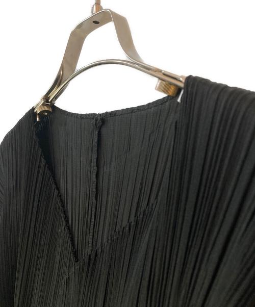 PLEATS PLEASE（プリーツプリーズ）PLEATS PLEASE (プリーツプリーズ) プリーツカーディガン ブラック サイズ:4の古着・服飾アイテム
