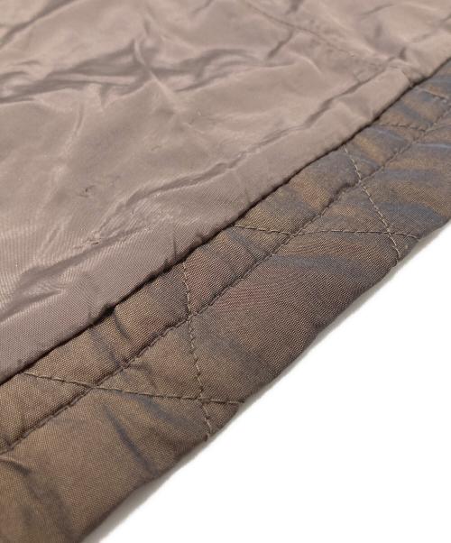 Barbour（バブアー）Barbour (バブアー) CAMERON LUX QUILT フーデッドジャケット ブラウン サイズ:46の古着・服飾アイテム