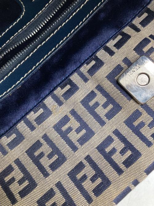 FENDI（フェンディ）FENDI (フェンディ) ズッキーノトートバッグ ブラウン サイズ:なしの古着・服飾アイテム