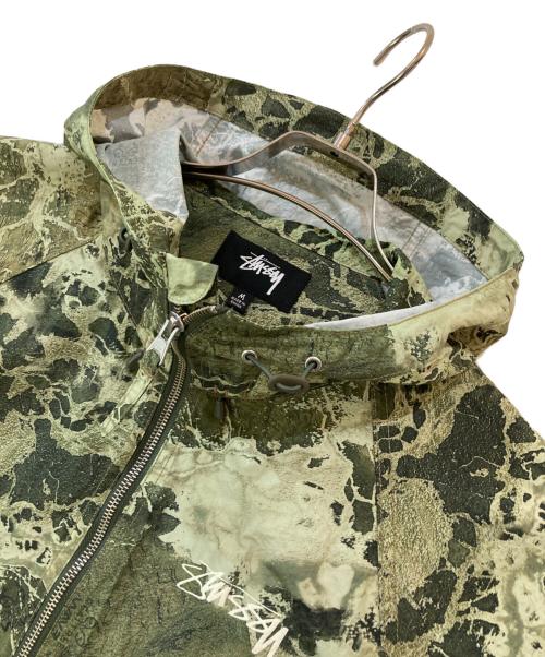 stussy（ステューシー）stussy (ステューシー) BEACH SHELL REALTREE WAV3 / ビーチシェル リアルツリー WAV3ナイロンジャケット グリーン サイズ:Mの古着・服飾アイテム