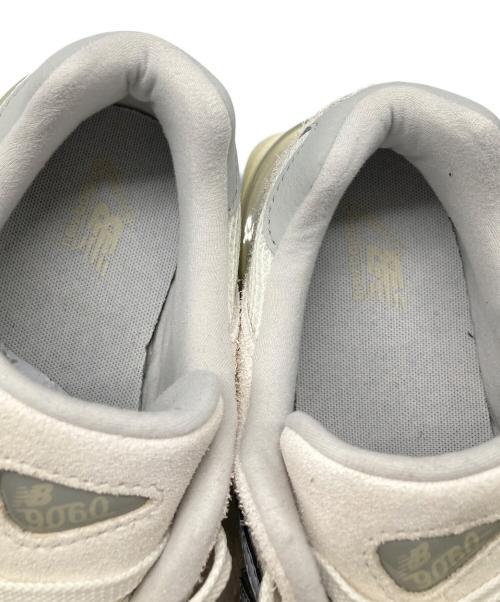 NEW BALANCE（ニューバランス）NEW BALANCE (ニューバランス) ローカットスニーカー ホワイト×グレー サイズ:28.5㎝の古着・服飾アイテム