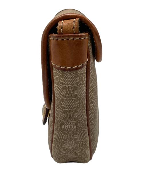 CELINE（セリーヌ）CELINE (セリーヌ) トリオンフ金具付 マカダム柄ショルダーバッグ ベージュの古着・服飾アイテム
