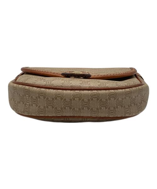 CELINE（セリーヌ）CELINE (セリーヌ) トリオンフ金具付 マカダム柄ショルダーバッグ ベージュの古着・服飾アイテム