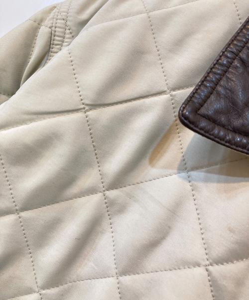 Salvatore Ferragamo（サルヴァトーレ フェラガモ）Salvatore Ferragamo (サルヴァトーレ フェラガモ) レザー切替キルティングコート ベージュ サイズ:48の古着・服飾アイテム