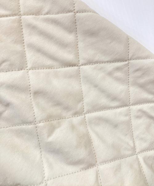 Salvatore Ferragamo（サルヴァトーレ フェラガモ）Salvatore Ferragamo (サルヴァトーレ フェラガモ) レザー切替キルティングコート ベージュ サイズ:48の古着・服飾アイテム