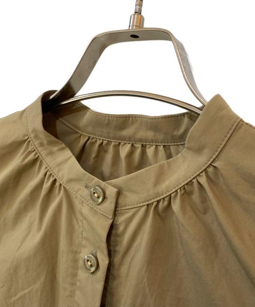 BLUE LABEL CRESTBRIDGE（ブルーレーベルクレストブリッジ）BLUE LABEL CRESTBRIDGE (ブルーレーベルクレストブリッジ) ブラウスワンピース ベージュ サイズ:36の古着・服飾アイテム