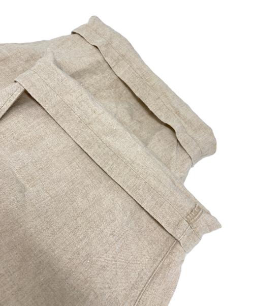 nest Robe（ネストローブ）nest Robe (ネストローブ) ブラックリネン ボタンサロペット ベージュ サイズ:FREEの古着・服飾アイテム