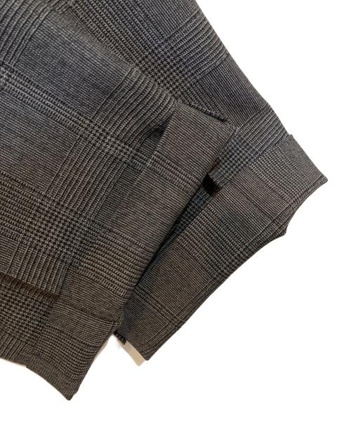 BURBERRY LONDON（バーバリーロンドン）BURBERRY LONDON (バーバリーロンドン) グレンチェック セットアップスーツ グレー サイズ:90-76-165の古着・服飾アイテム