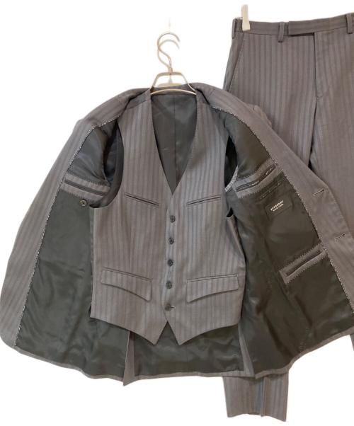 BURBERRY BLACK LABEL（バーバリーブラックレーベル）BURBERRY BLACK LABEL (バーバリーブラックレーベル) ストライプ 3ピーススーツ グレー サイズ:34Rの古着・服飾アイテム