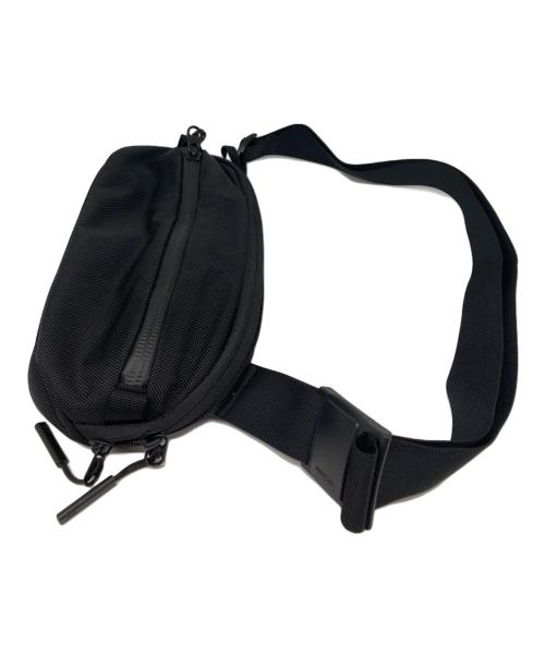 AER（エアー）AER (エアー) day sling 3 /デイスリングボディバッグ ブラック サイズ:なしの古着・服飾アイテム
