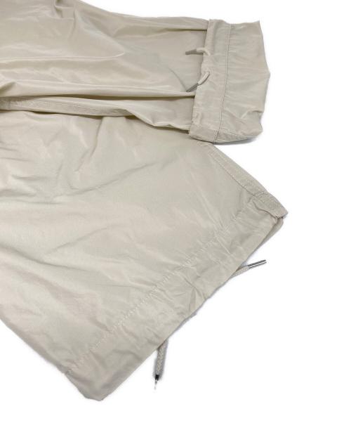 feerique（フィーリック）feerique (フィーリック) メモリータフタミリタリーパンツ ベージュ サイズ:1の古着・服飾アイテム