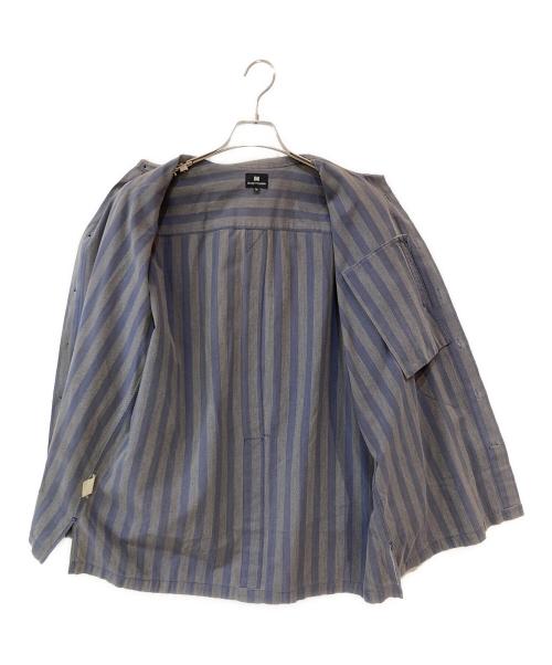 IM ISSEY MIYAKE（アイエムイッセイミヤケ）IM ISSEY MIYAKE (アイエムイッセイミヤケ) ハミルトン期 ストライプシャツ グレー サイズ:Mの古着・服飾アイテム