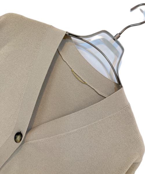 L'appartement（アパルトモン）L'appartement (アパルトモン) ニットカーディガン ベージュ サイズ:無の古着・服飾アイテム