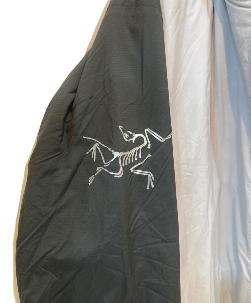 ARC'TERYX（アークテリクス）ARC'TERYX (アークテリクス) BEAMS (ビームス) Wabi-Sabi Atom Hoody グレー サイズ:XXL 未使用品の古着・服飾アイテム