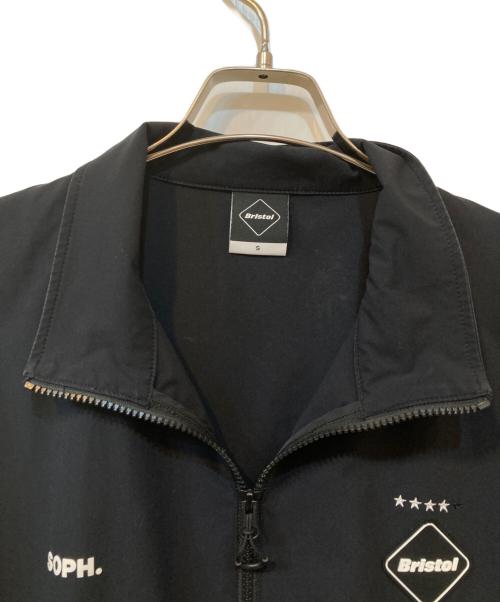 F.C.R.B.（エフシーレアルブリストル）F.C.R.B. (エフシーレアルブリストル) VENTILATION LOGO JACKET/ ベンチレーションロゴジャケット ブラック サイズ:Sの古着・服飾アイテム