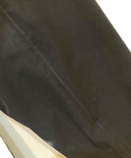 F.C.R.B.（エフシーレアルブリストル）F.C.R.B. (エフシーレアルブリストル) VENTILATION LOGO JACKET/ ベンチレーションロゴジャケット ブラック サイズ:Sの古着・服飾アイテム