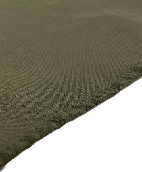 UN3D.（アンスリード）UN3D. (アンスリード) シアースタンドカラーブラウス カーキ サイズ:Ｆreeの古着・服飾アイテム