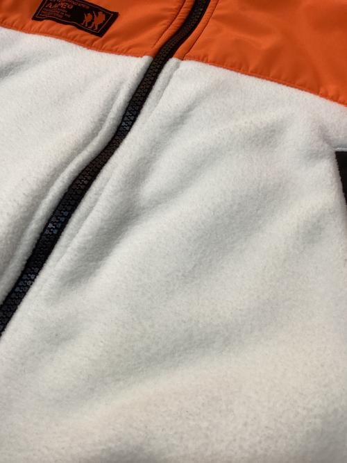 Aape BY A BATHING APE（エーエイプ バイ アベイシングエイプ）Aape BY A BATHING APE (エーエイプ バイ アベイシングエイプ) AAPE PANELLED ZIP HOODIE ホワイト サイズ:Lの古着・服飾アイテム