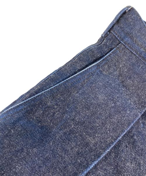 VOAAOV（ヴォアーブ）VOAAOV (ヴォアーブ) デニムタックワイドパンツ インディゴの古着・服飾アイテム