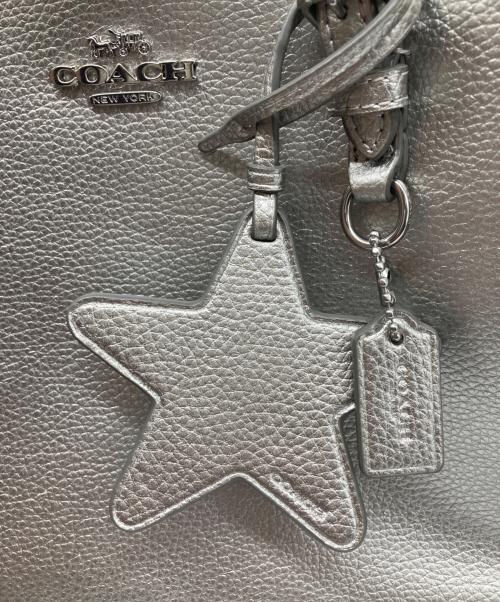 COACH（コーチ）COACH (コーチ) モリー トート バッグ 25 シルバー サイズ:なしの古着・服飾アイテム