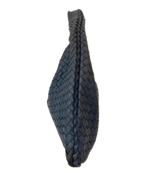 BOTTEGA VENETA（ボッテガベネタ）BOTTEGA VENETA (ボッテガベネタ) イントレチャート ホーボバッグ ネイビーの古着・服飾アイテム