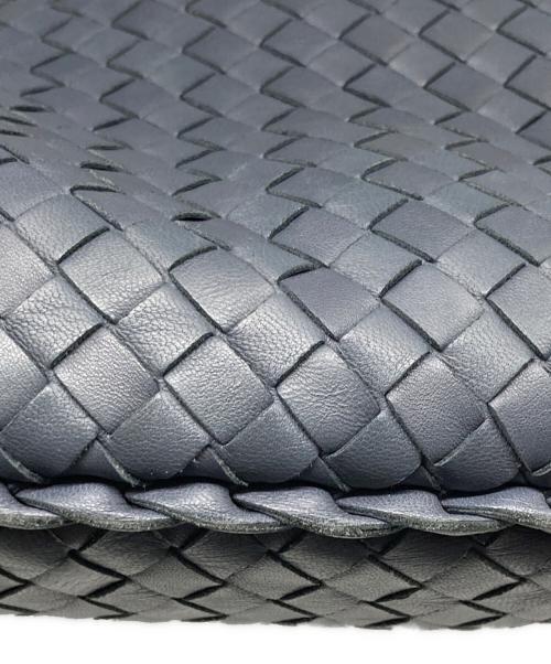 BOTTEGA VENETA（ボッテガベネタ）BOTTEGA VENETA (ボッテガベネタ) イントレチャート ホーボバッグ ネイビーの古着・服飾アイテム