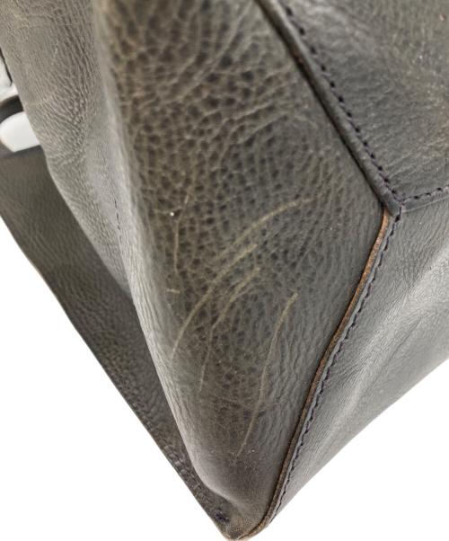 genten（ゲンテン）genten (ゲンテン) スクエア レザーショルダーバッグ ブラック サイズ:なしの古着・服飾アイテム