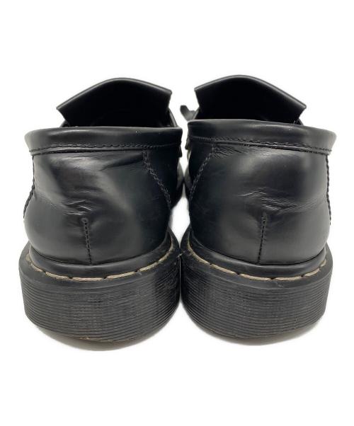 Dr.Martens（ドクターマーチン）Dr.Martens (ドクターマーチン) ADRIAN グレーステッチ ハードウェア タッセル ローファー ブラック サイズ:UK ９の古着・服飾アイテム