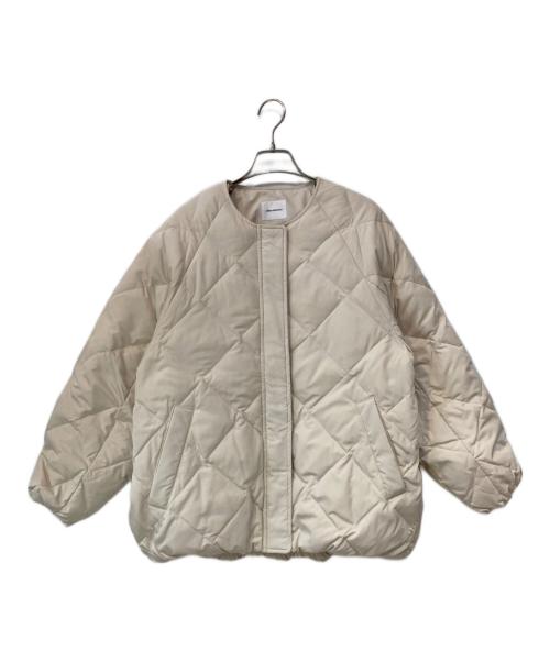 URBAN RESEARCH（アーバンリサーチ）URBAN RESEARCH (アーバンリサーチ) コクーンキルティングダウン アイボリー サイズ:Freeの古着・服飾アイテム