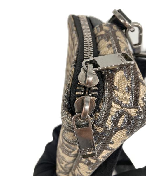 Christian Dior（クリスチャン ディオール）Christian Dior (クリスチャン ディオール) ストラップ付き ジップポーチ ディオール オブリーク ジャカード アイボリー サイズ:なしの古着・服飾アイテム