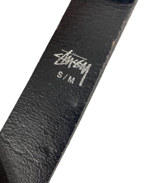 stussy（ステューシー）stussy (ステューシー) STUD LETTER BELT ブラック サイズ:SMの古着・服飾アイテム