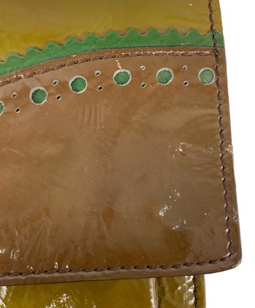 MIU MIU（ミュウミュウ）MIU MIU (ミュウミュウ) エナメルショルダーバッグ オリーブ サイズ:なしの古着・服飾アイテム