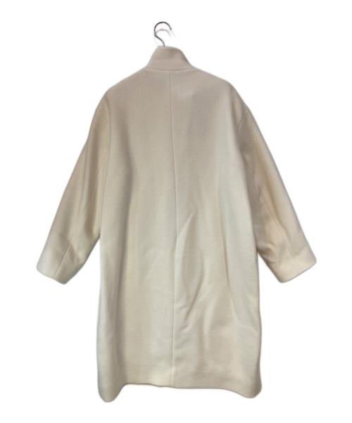 23区（ニジュウサンク）23区 (ニジュウサンク) ダブルクロスベロアスタンドカラーコート アイボリー サイズ:38の古着・服飾アイテム