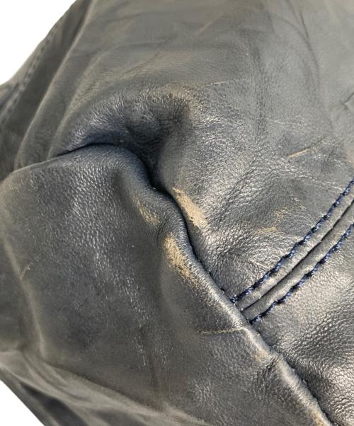 GIVENCHY（ジバンシィ）GIVENCHY (ジバンシィ) シワ・ヴィンテージ加工 パンドラ 2WAYショルダーバッグ ネイビー サイズ:なしの古着・服飾アイテム