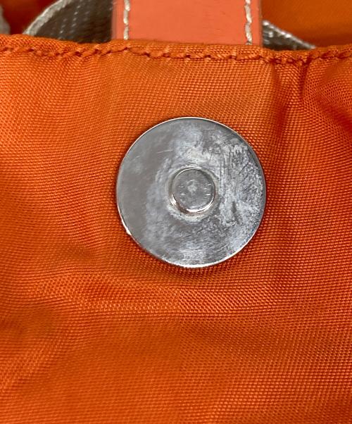 PRADA（プラダ）PRADA (プラダ) ナイロンリュック オレンジの古着・服飾アイテム
