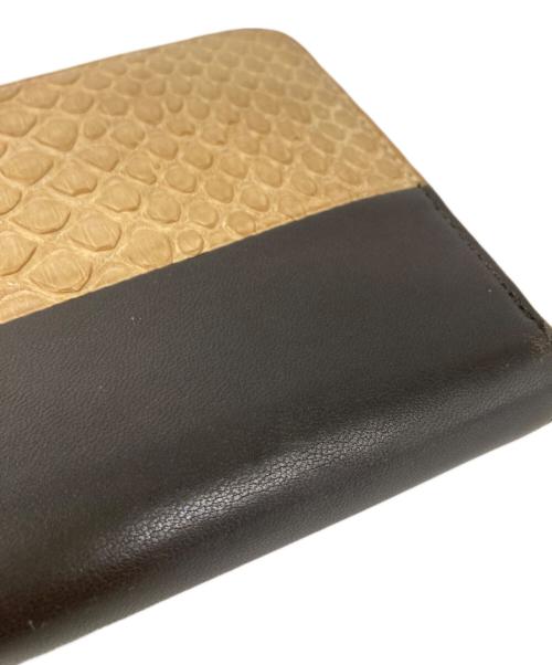 CELINE（セリーヌ）CELINE (セリーヌ) エキゾチックパイソン切替長財布 ベージュ×ブラックの古着・服飾アイテム