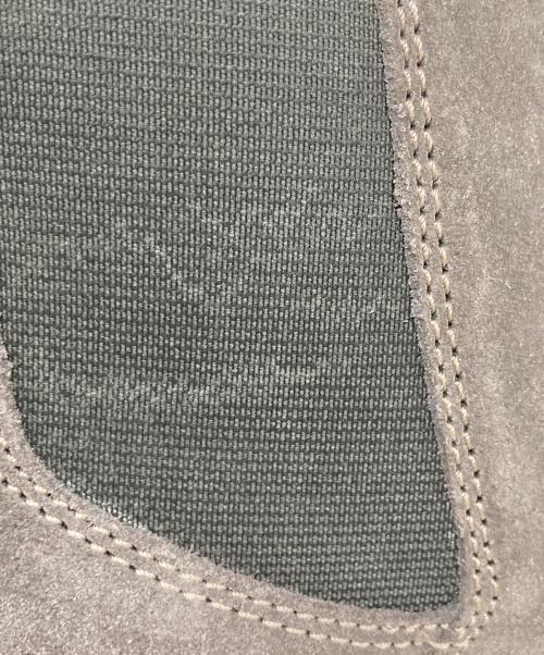CLARKS（クラークス）CLARKS (クラークス) Paulson Up サイドゴアブーツ Taupe Suede サイズ:25の古着・服飾アイテム